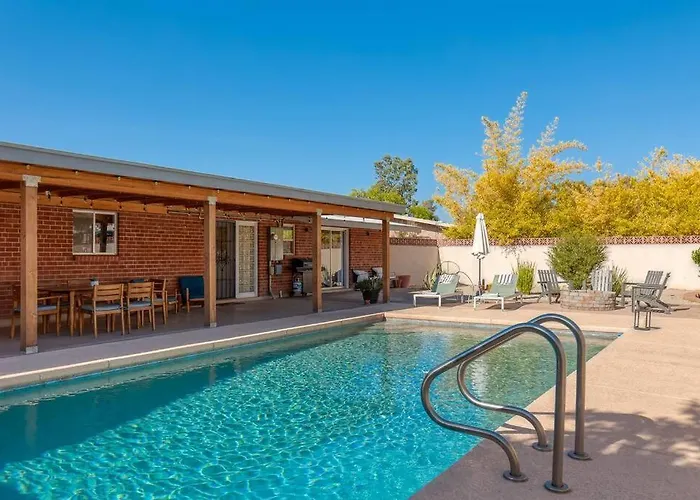 Stylish Mid-century Oasis With Pool